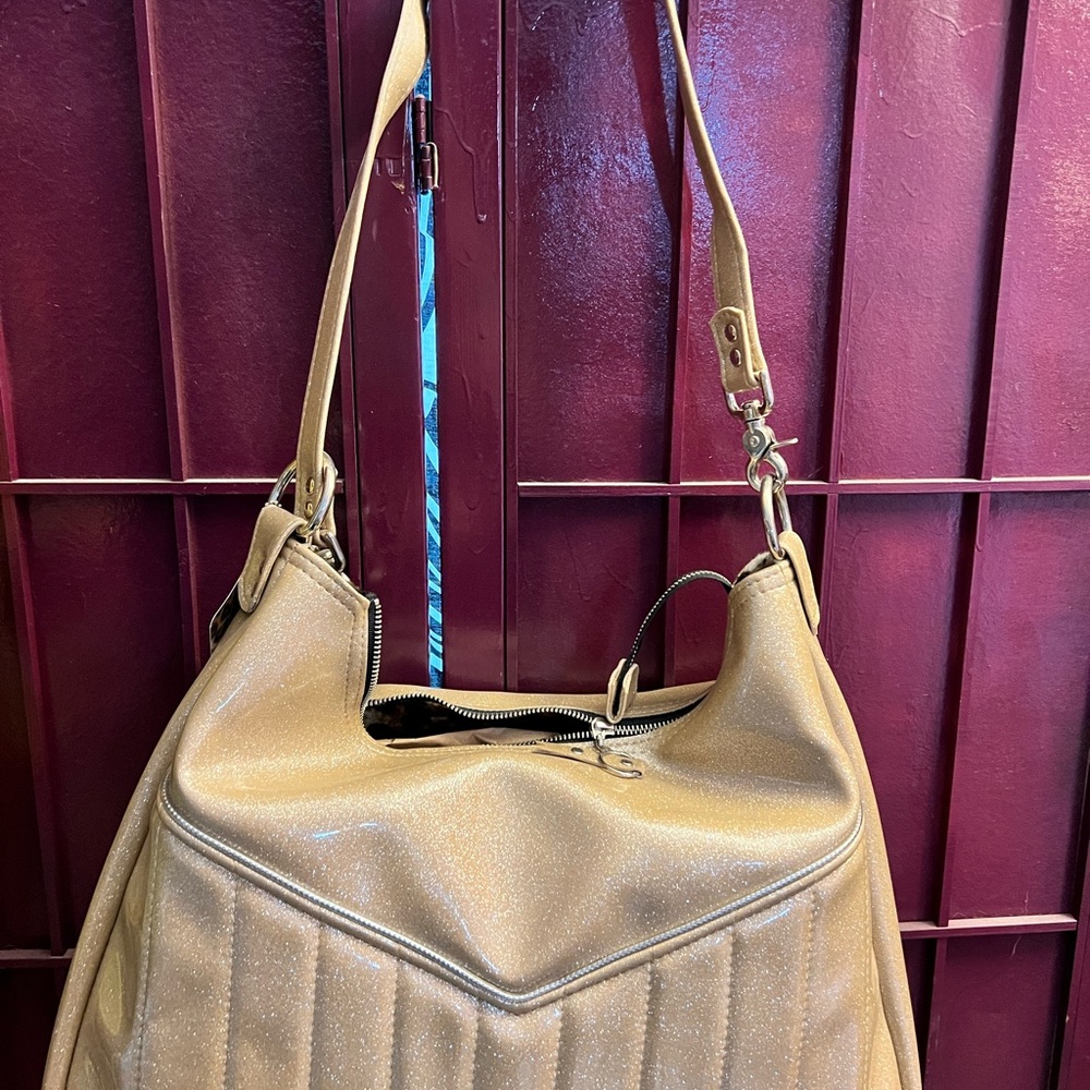 Trophy queen - Gold Women's Shoulder Bag